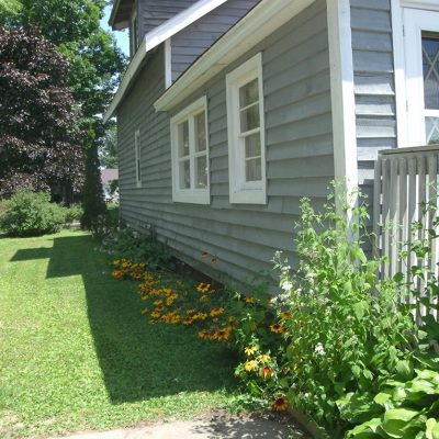 Tapestry Trunk Bed and Breakfast - Colfax Wisconsin